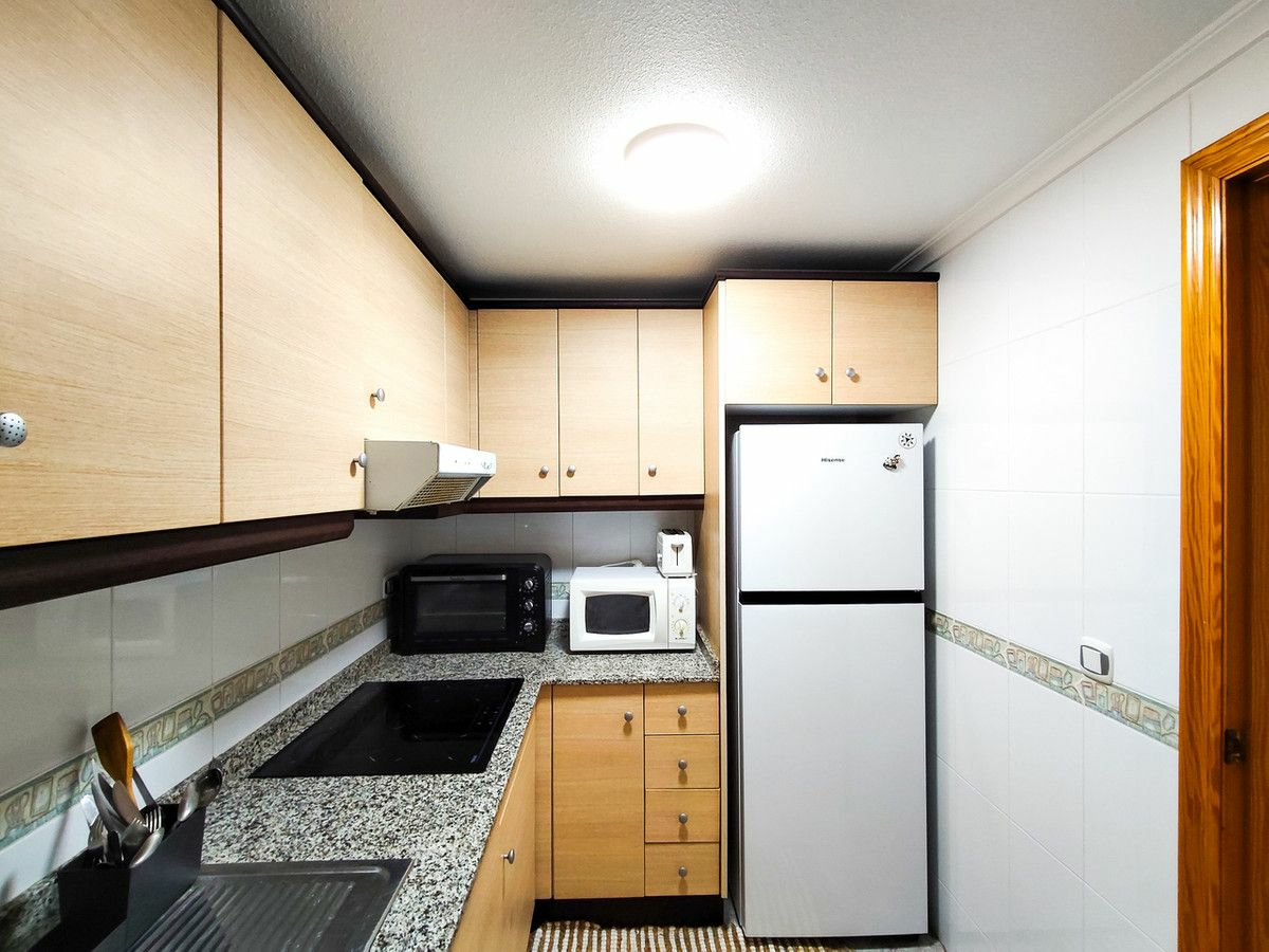 2-bedroom Apartment In Guardamar Del Segura, Spain (75 M²)