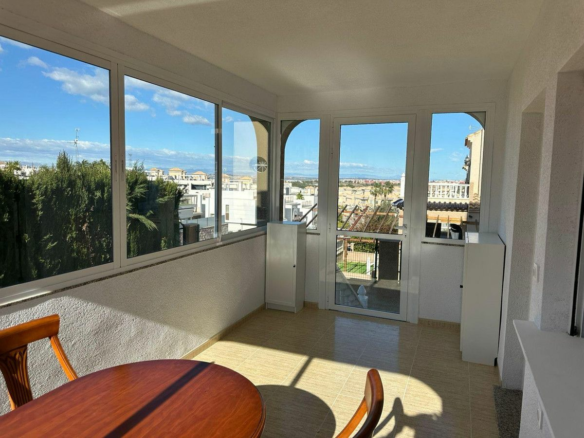 4-bedroom House In Orihuela Costa, Spain (207 M²)
