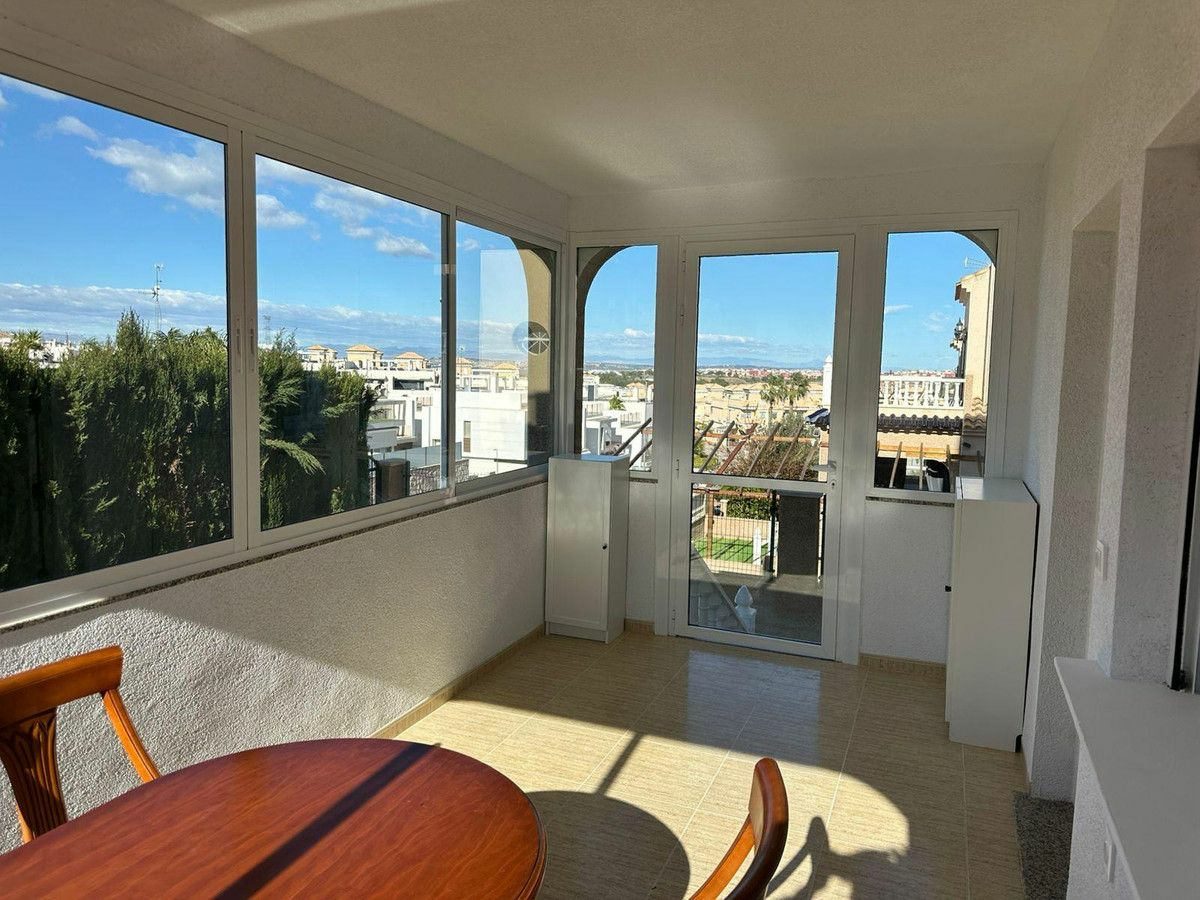 4-bedroom House In Orihuela Costa, Spain (207 M²)