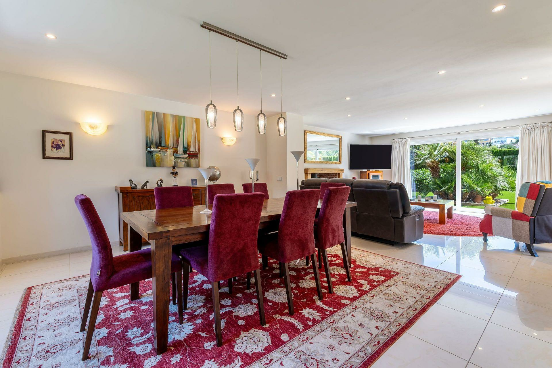 4-bedroom Villa In Calvià, Spain (368 M²)