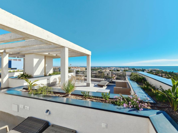 2-bedroom Apartment In Orihuela Costa, Spain (95 M²)