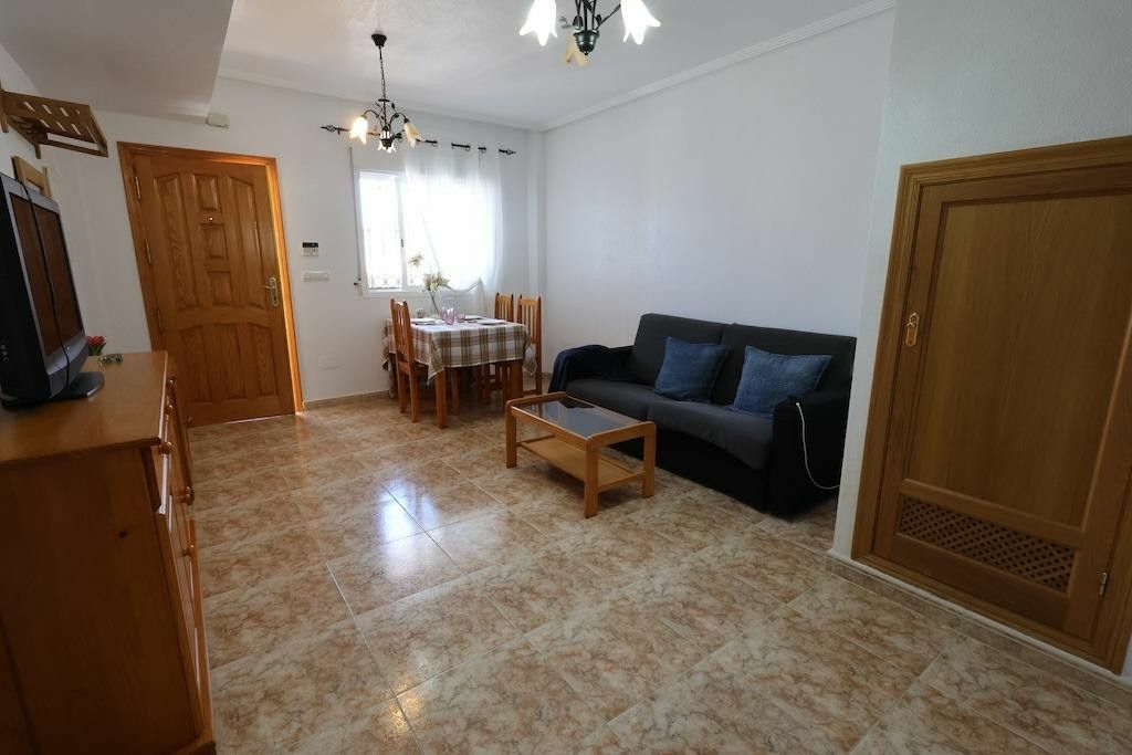 2-bedroom Apartment In Orihuela Costa, Spain (79 M²)