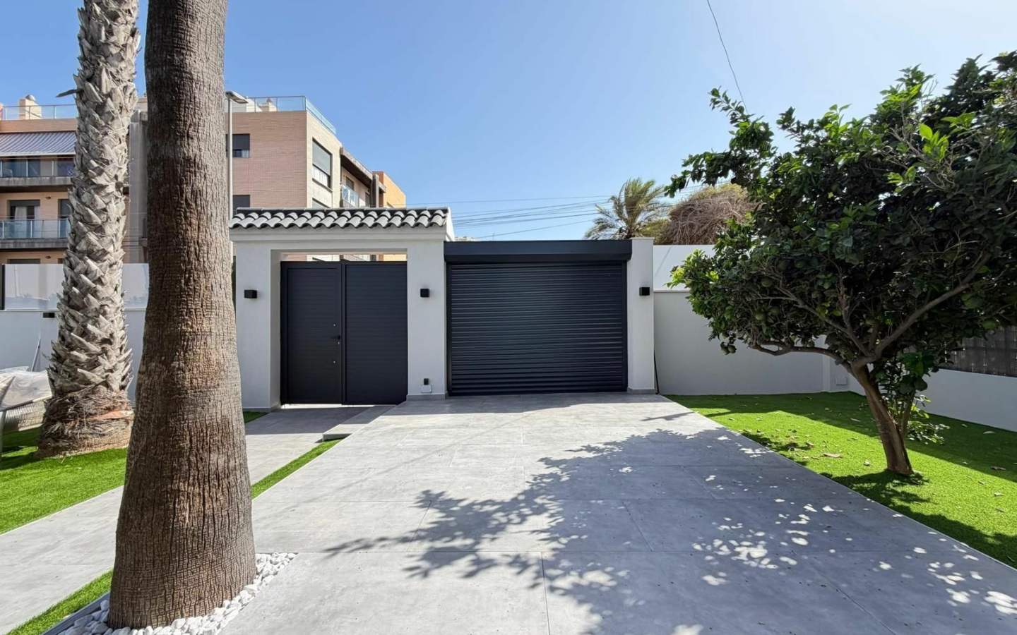 4-bedroom Villa In Torrevieja, Spain (103 M²)