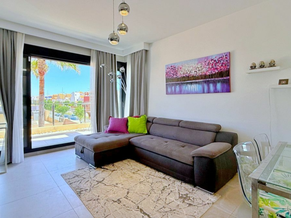3-bedroom Apartment In Pilar De La Horadada, Spain (108 M²)