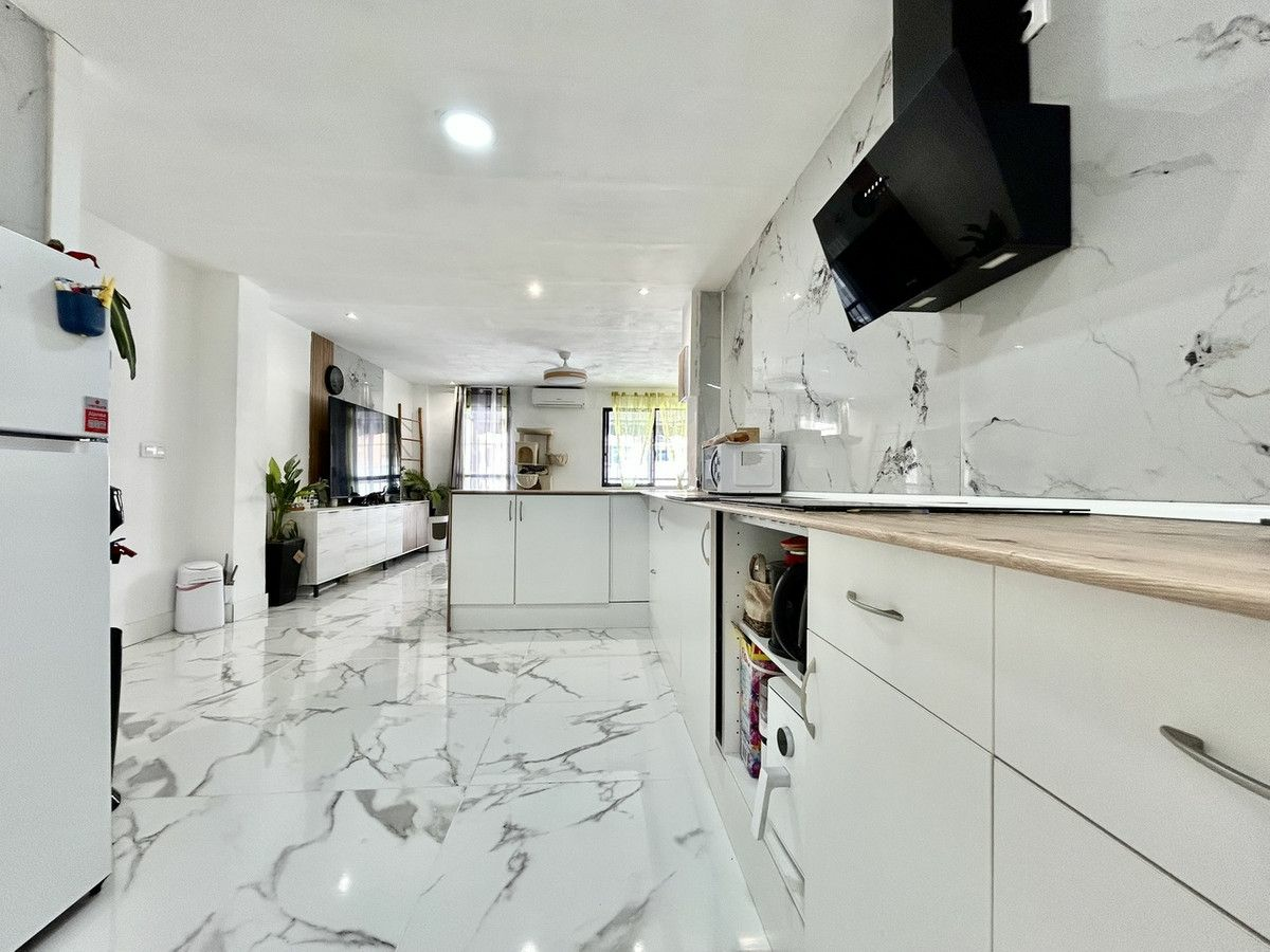 3-bedroom Apartment In San Pedro Del Pinatar, Spain (127 M²)