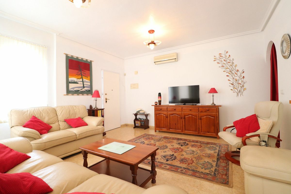 3-bedroom Villa In Los Montesinos, Spain (84 M²)