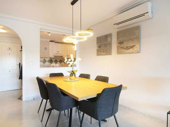 2-bedroom Apartment In Orihuela Costa, Spain (99 M²)