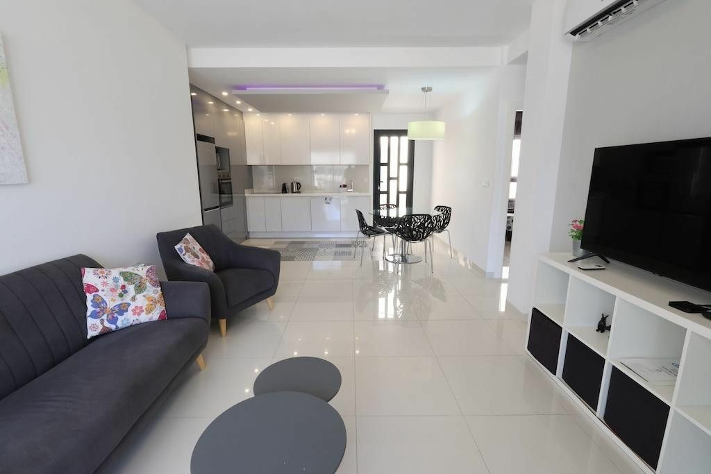 2-bedroom Apartment In Pilar De La Horadada, Spain (67 M²)