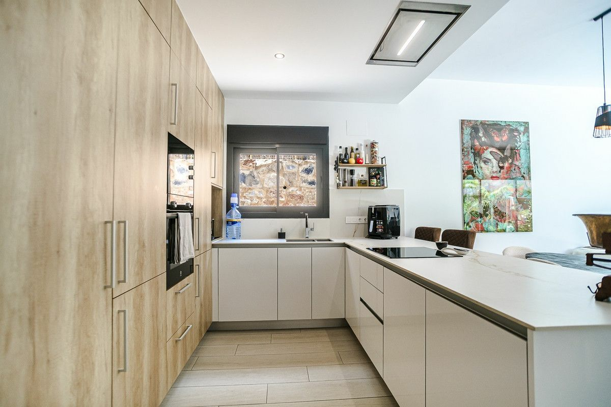 3-bedroom Villa In Algorfa, Spain (120 M²)