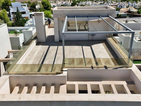 5-bedroom Villa In Orihuela Costa, Spain (200 M²)