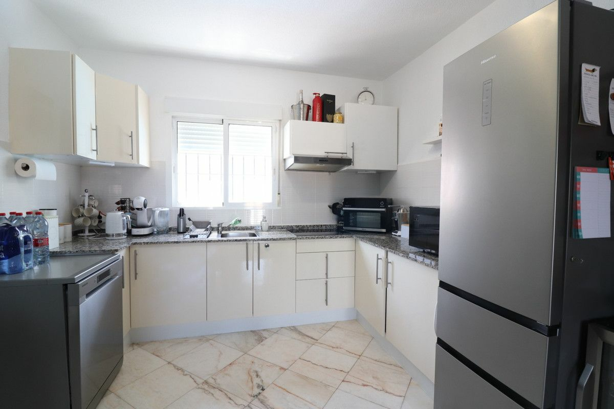 2-bedroom Villa In Orihuela Costa, Spain (70 M²)