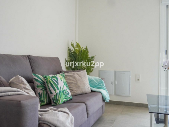 2-bedroom Apartment In Torrevieja, Spain (75 M²)