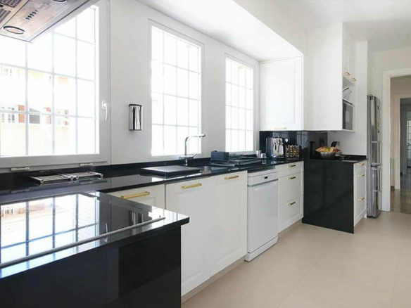 4-bedroom Villa In Santiago De La Ribera, Spain (473 M²)