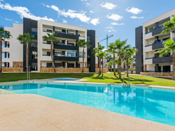 2-bedroom Apartment In Orihuela Costa, Spain (74 M²)
