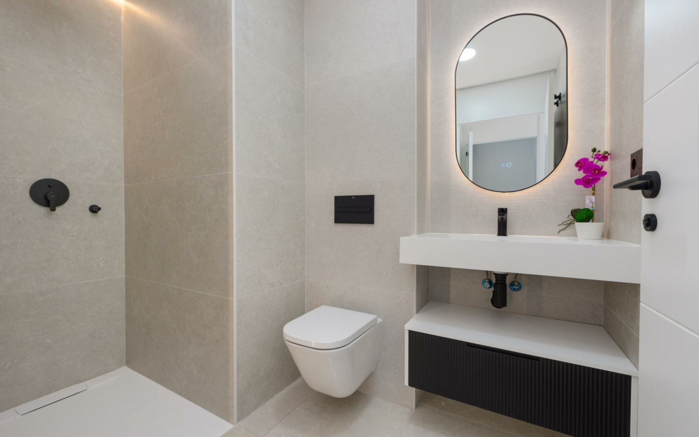 2-bedroom Apartment In Guardamar Del Segura, Spain (78 M²)