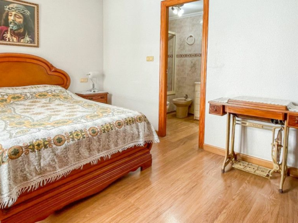 3-bedroom Apartment In Torrevieja, Spain (129 M²)