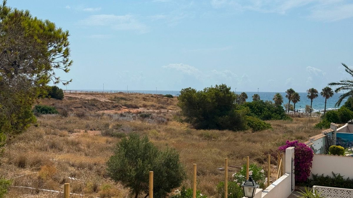 2-bedroom Apartment In Orihuela Costa, Spain (68 M²)