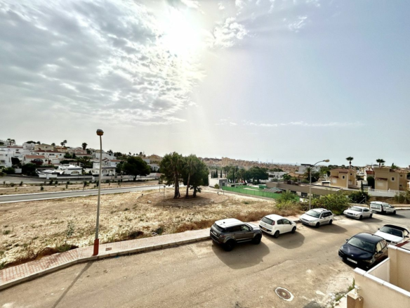2-bedroom Villa In Orihuela Costa, Spain (77 M²)