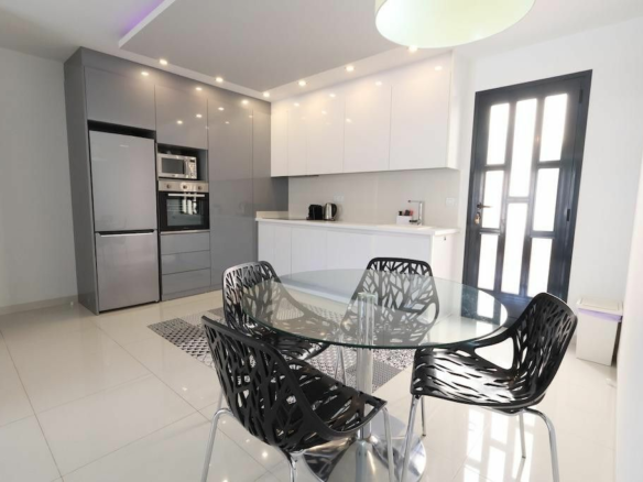 2-bedroom Apartment In Pilar De La Horadada, Spain (67 M²)
