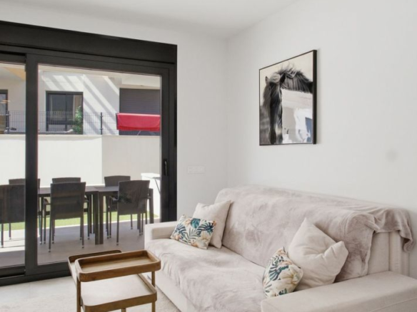 2-bedroom Apartment In Orihuela Costa, Spain (86 M²)