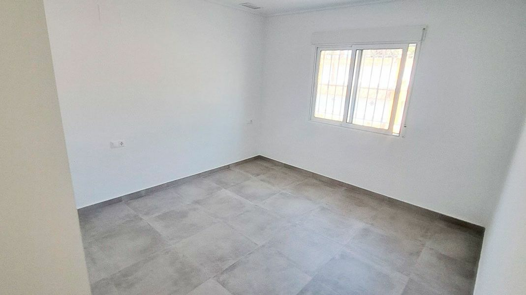 3-bedroom Villa In Catral, Spain (158 M²)