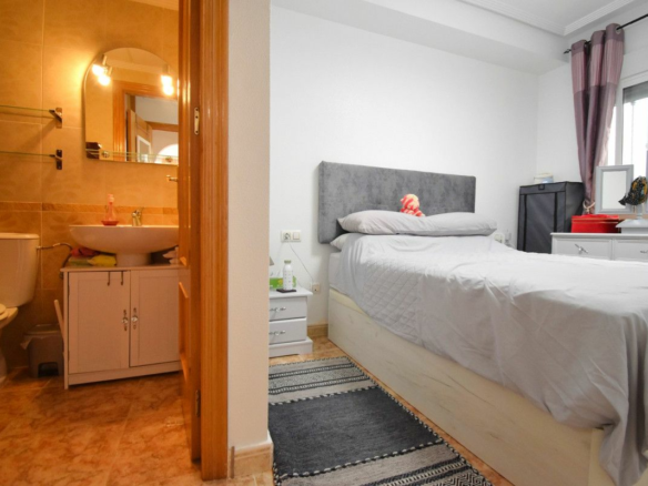 2-bedroom Apartment In Orihuela Costa, Spain (57 M²)