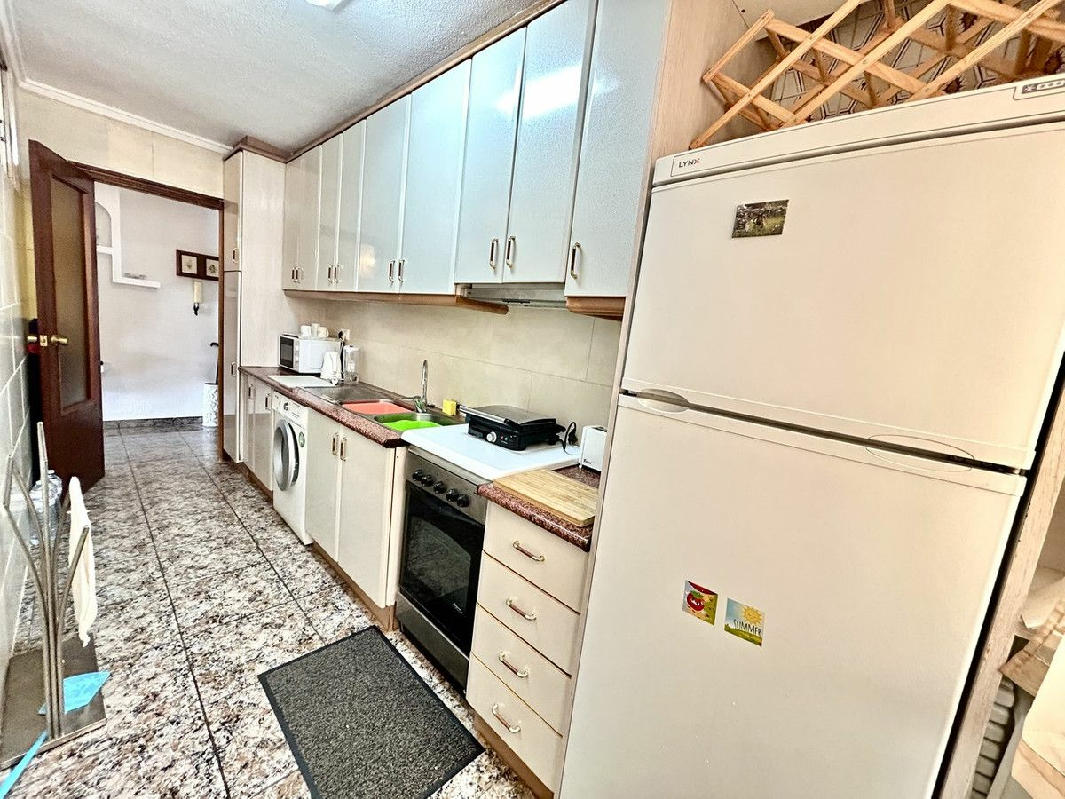 3-bedroom Apartment In Orihuela Costa, Spain (87 M²)
