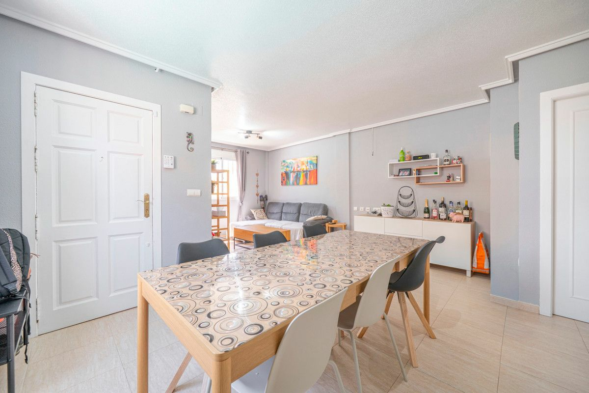 3-bedroom Villa In Rojales, Spain (71 M²)