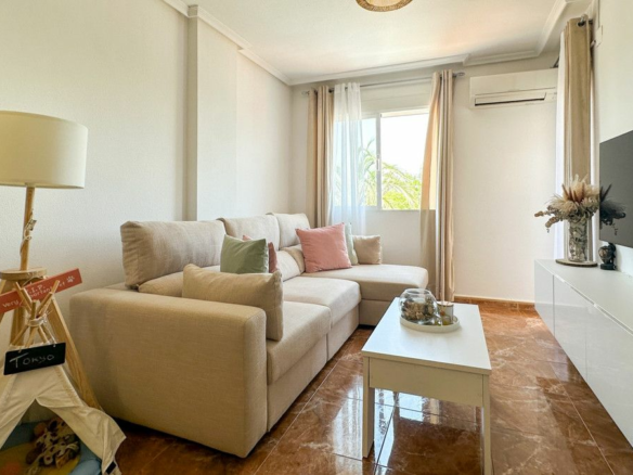 2-bedroom Apartment In Guardamar Del Segura, Spain (70 M²)