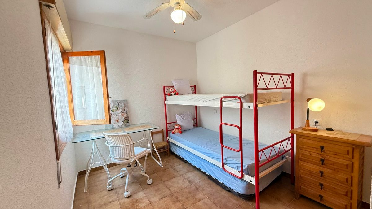3-bedroom Apartment In Orihuela Costa, Spain (68 M²)