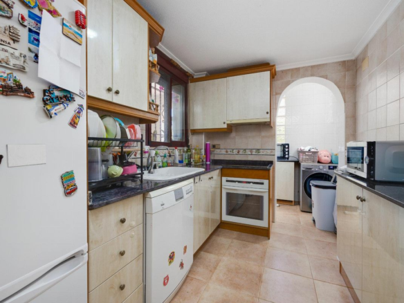 3-bedroom House In San Fulgencio, Spain (150 M²)