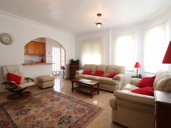 3-bedroom Villa In Los Montesinos, Spain (84 M²)