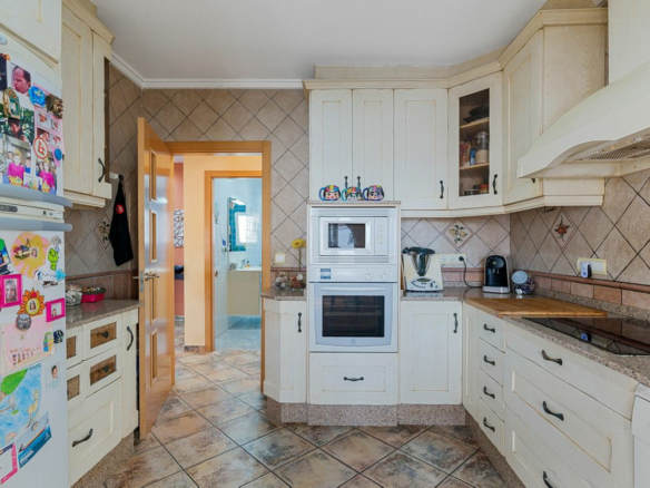 4-bedroom Villa In Rojales, Spain (158 M²)