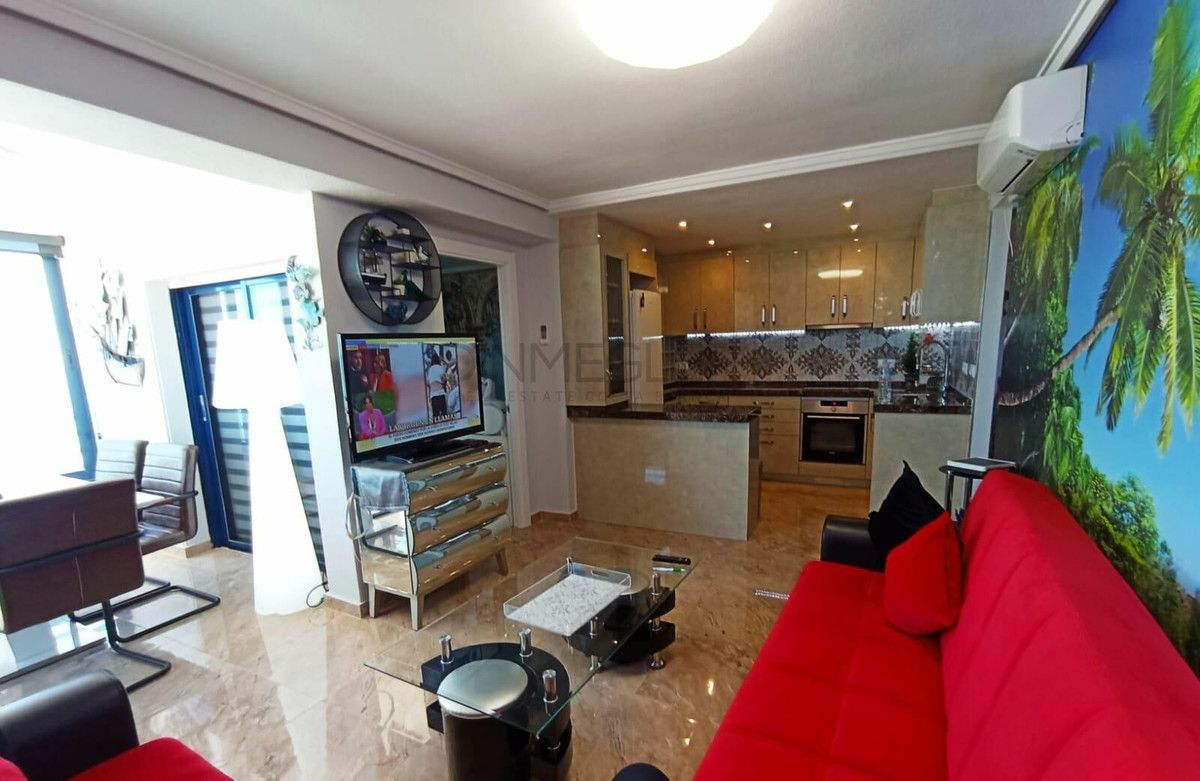 2-bedroom Apartment In Torrevieja, Spain (62 M²)