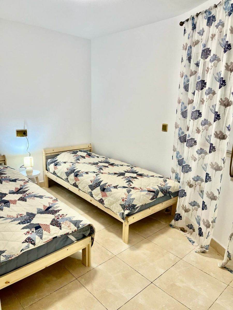 2-bedroom Apartment In Torrevieja, Spain (79 M²)