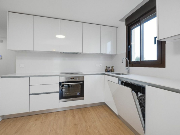 2-bedroom Apartment In Orihuela Costa, Spain (89 M²)