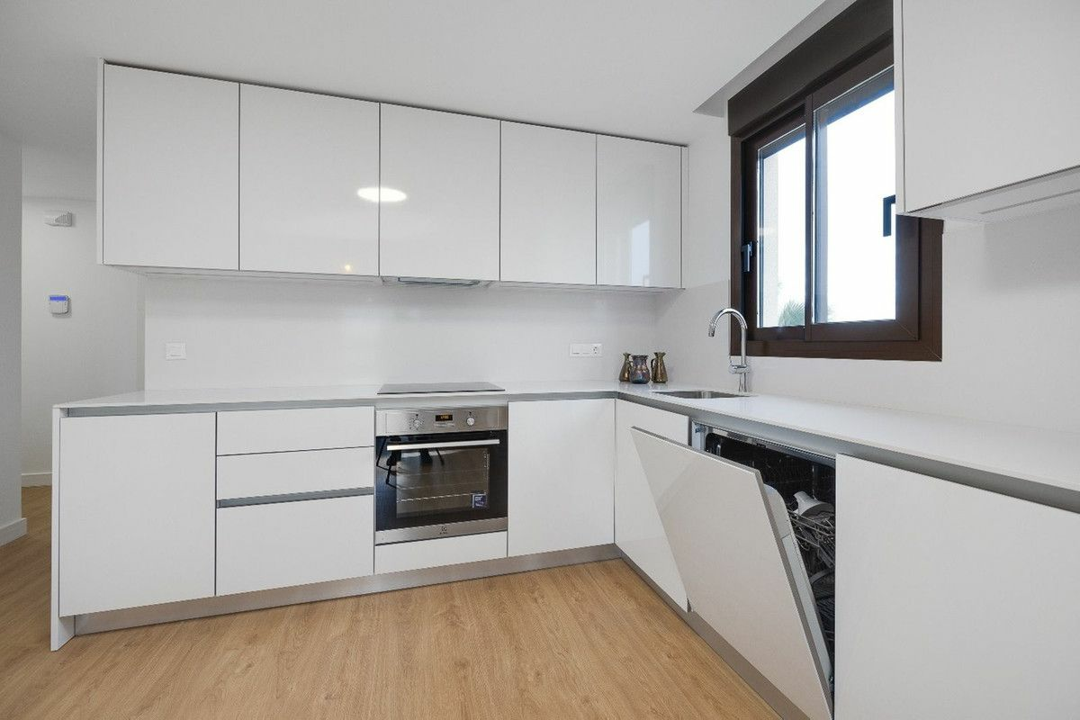 2-bedroom Apartment In Orihuela Costa, Spain (89 M²)