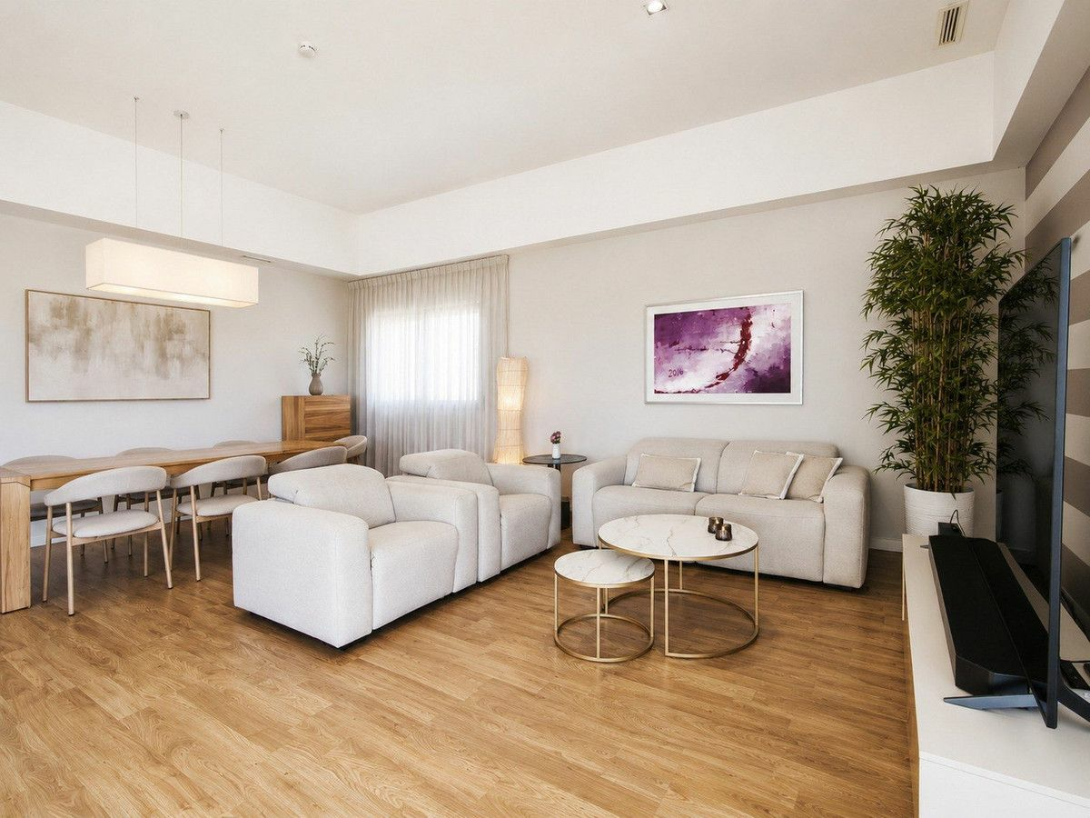 5-bedroom Villa In Santa Pola, Spain (506 M²)