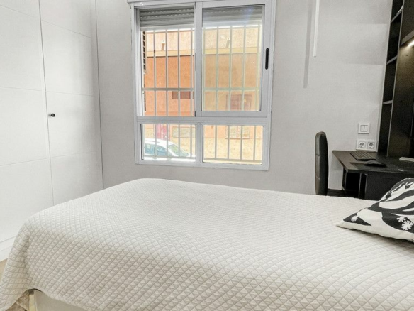 3-bedroom Apartment In Torrevieja, Spain (108 M²)