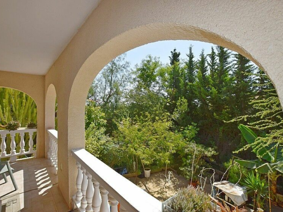3-bedroom Villa In Orihuela Costa, Spain (160 M²)
