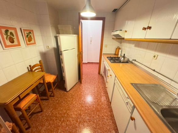 2-bedroom Apartment In Guardamar Del Segura, Spain (81 M²)