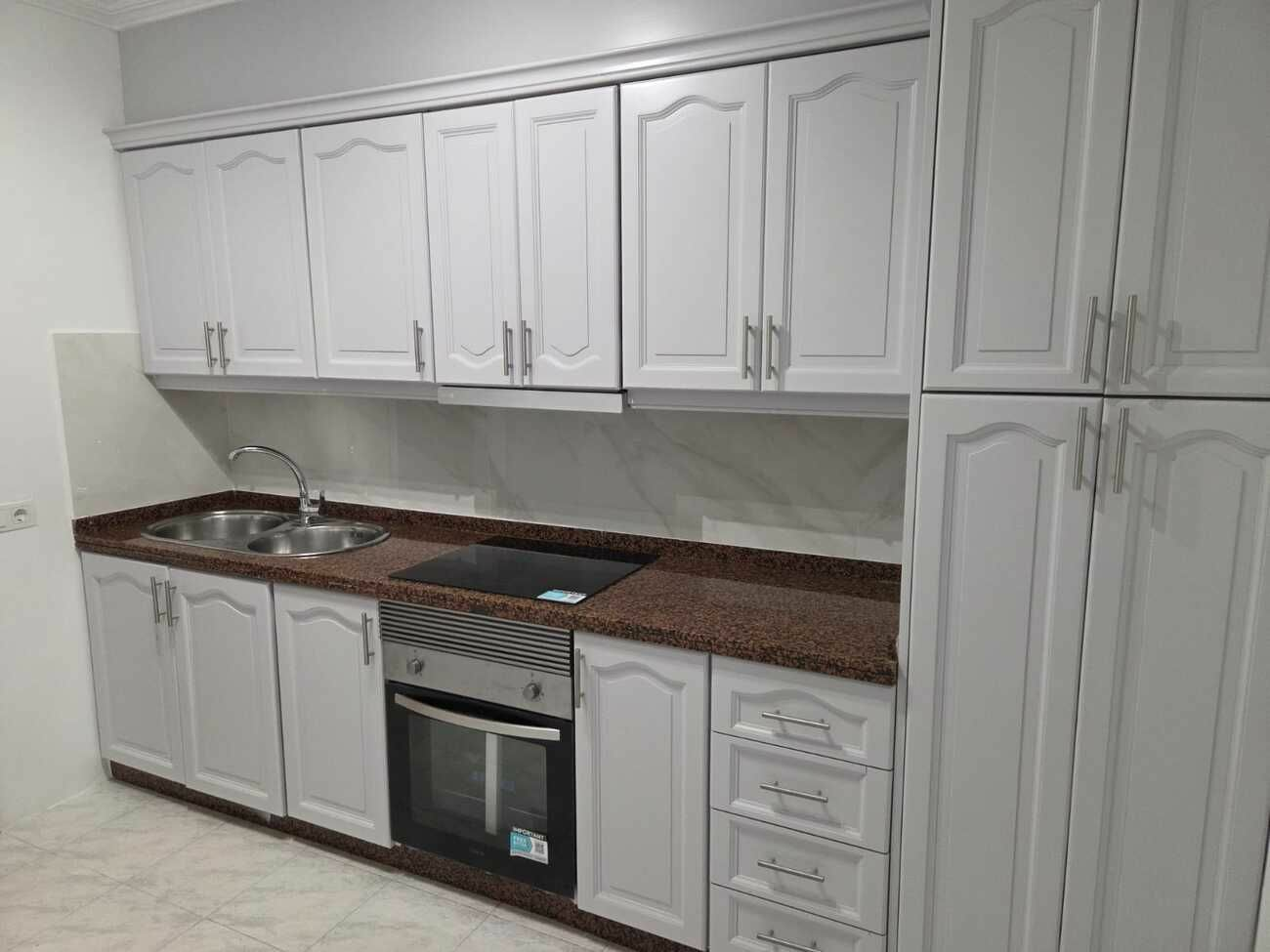 3-bedroom Apartment In Torrevieja, Spain (95 M²)
