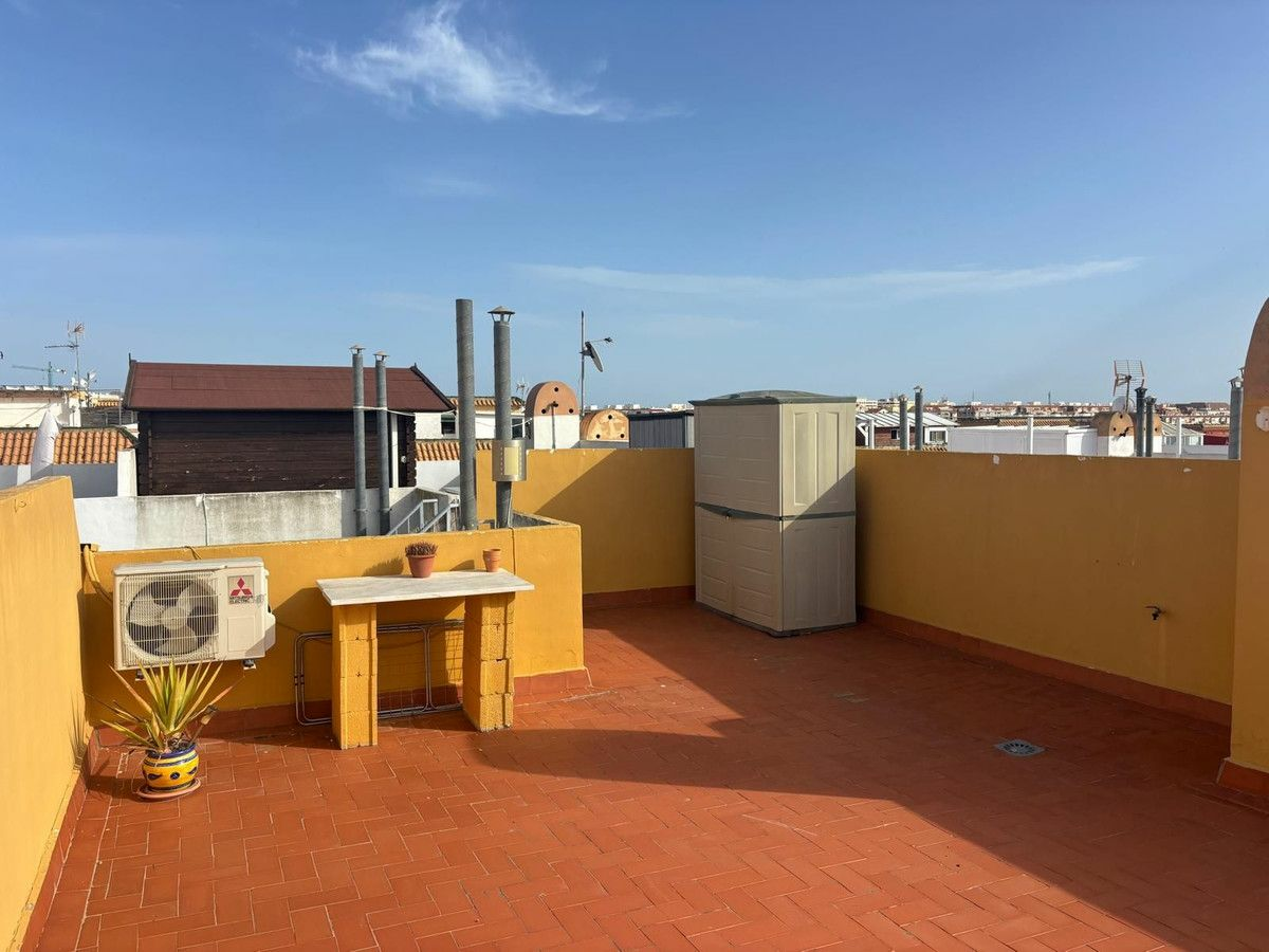2-bedroom Apartment In Torrevieja, Spain (48 M²)