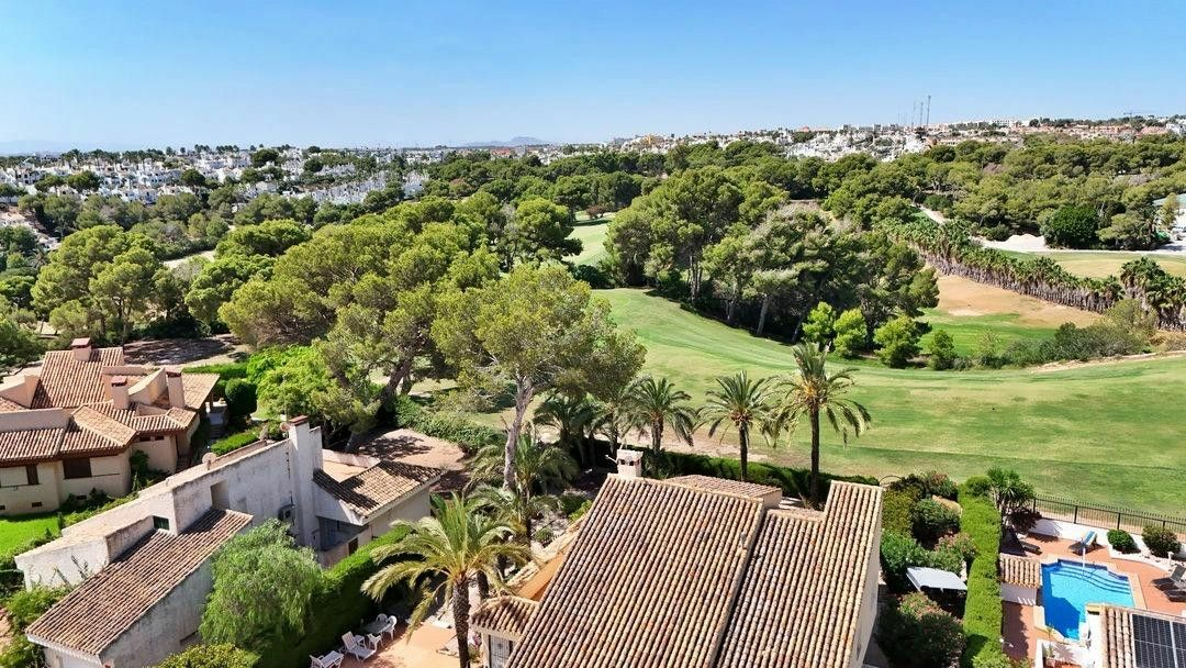 5-bedroom Villa In Orihuela Costa, Spain (200 M²)