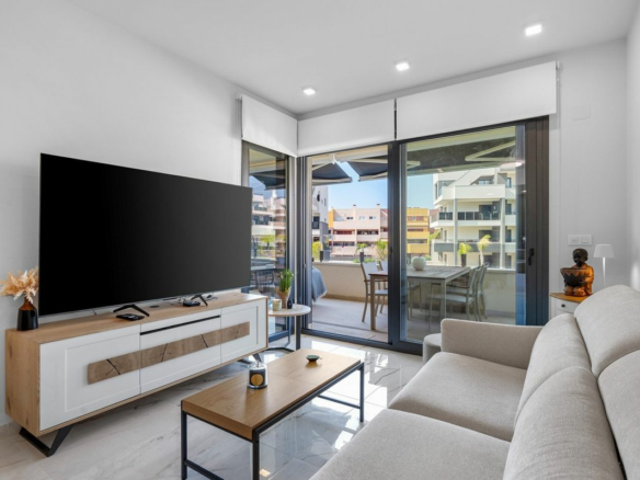 2-bedroom Apartment In Orihuela Costa, Spain (75 M²)