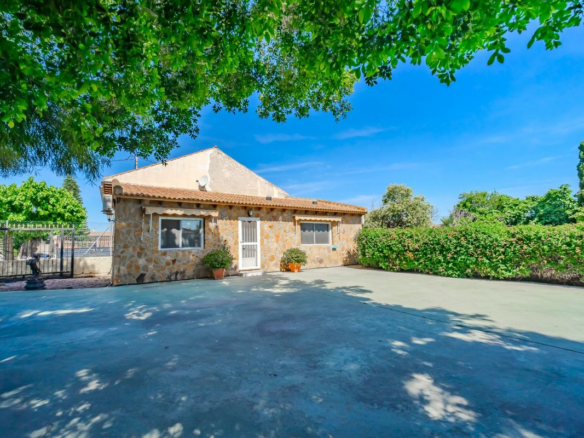 5-bedroom Villa In Rojales, Spain (195 M²)