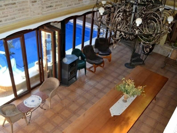 4-bedroom Villa In San Miguel De Salinas, Spain (245 M²)