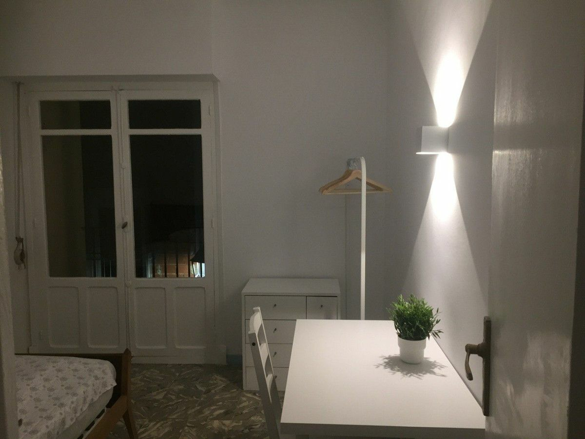 4-bedroom Apartment In Alicante, Spain (103 M²)