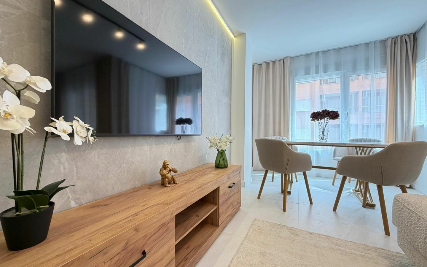 4-bedroom Apartment In Torrevieja, Spain (107 M²)