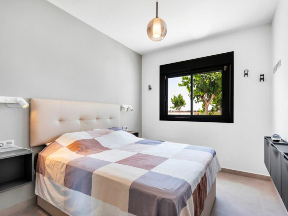 2-bedroom Apartment In Pilar De La Horadada, Spain (68 M²)